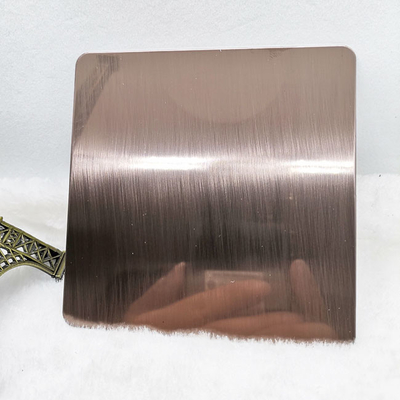 傾くヘアライン青銅色色のステンレス鋼 シートPVDのめっきのチタニウム