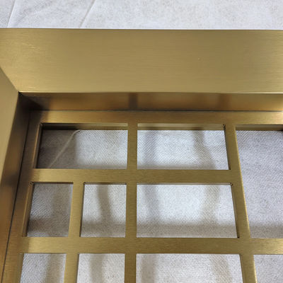 お買い得 シャンパンゴールドレーザーグリッド 飾り付け モダンプライバシー メタルスクリーンパーティション&部屋分割器 オンライン