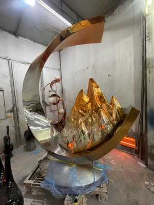 お買い得 201 304 316L カスタムサイズ ステンレス・スチール 彫刻 ヴィラ・ガーデン用のパーソナライズされた金属抽象像 オンライン