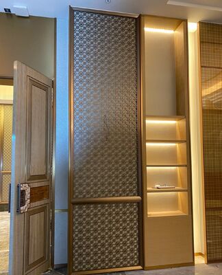 お買い得 Romantic Style Stainless Steel Room Divider for Hotel Lobby オンライン