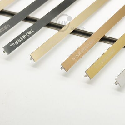 スタッドレスタイヤのトリムストライプは,建築家とデザインのプロフェッショナルに強い色彩豊かな仕上げソリューションを提供します